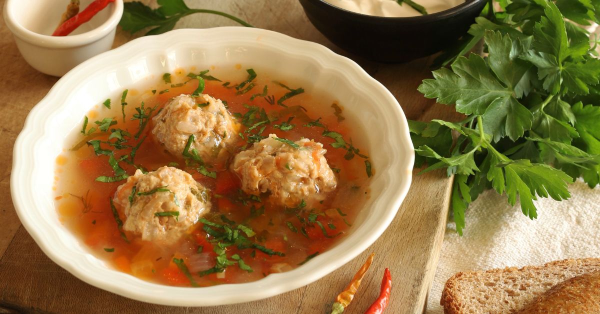 5 Healthy Soups to Try This Season
